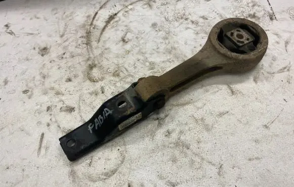 Skoda Fabia Mk2 (5J) Gearbox mount 6Q0199851AP 3318218