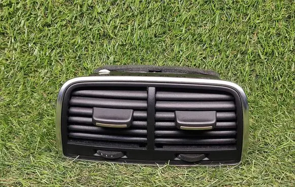 Audi A6 S6 C7 4G Rear air vent grill 4G0819203