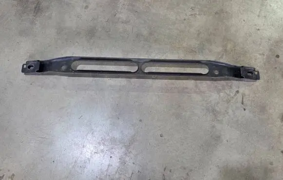Volvo XC60 Front bumper support beam 