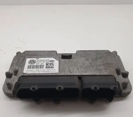 Volkswagen Polo V 6R Engine control unit/module 03C906024CN 9EZ3AR57L BC0105008