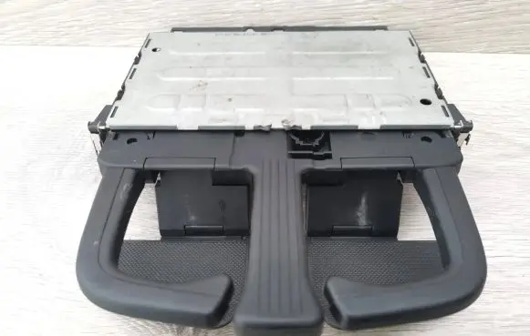 Volkswagen Golf IV Cup holder 1J0858601D
