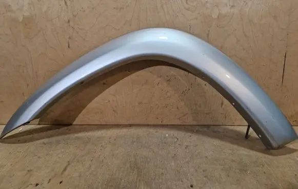 Front arch trim