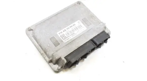 Skoda Fabia Mk1 (6Y) Engine control unit/module 03D906023