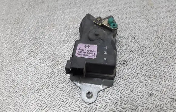 SsangYong Musso Central locking motor 8837005021