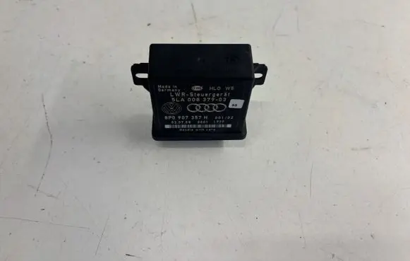 Audi A6 S6 C6 4F Light module LCM 5LA00837903 8P0907357H