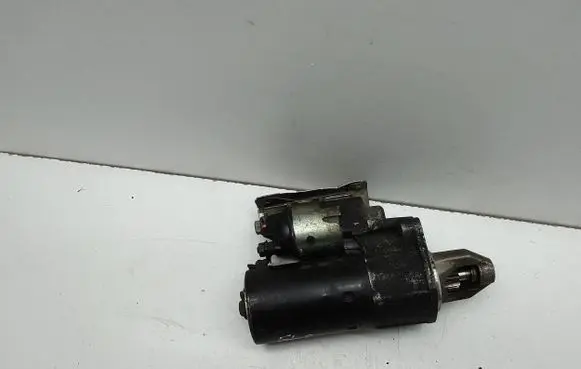 Mercedes-Benz GL X164 Starter motor A0061513701 0001108409