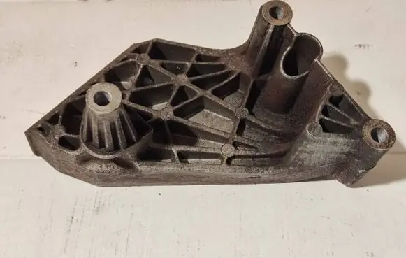 Audi A2 Engine mounting bracket 045199207C 045199207F