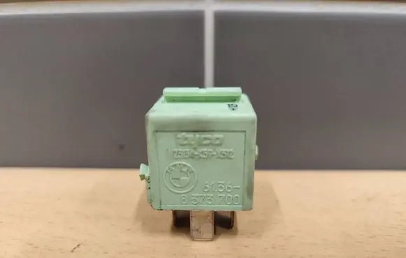 Mini Cooper Countryman R60 Other relay 8373700 2313A595124 6136