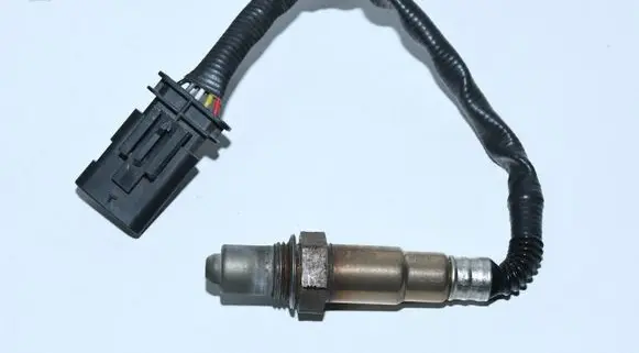 Opel Corsa F Lambda probe sensor 9810666880