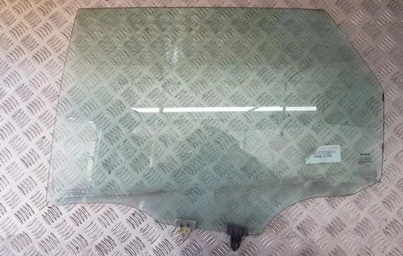 Nissan Primera Rear door window glass