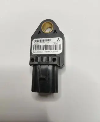 Mitsubishi Outlander Airbag deployment crash/impact sensor 8651A001 39754C TBZME340GZ9148