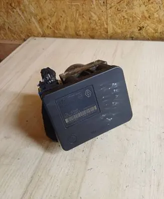 Renault Laguna II ABS Pump 10096014333 HVU4K19K50 00005847E1