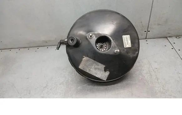 Peugeot 307 CC Brake booster 9648368980