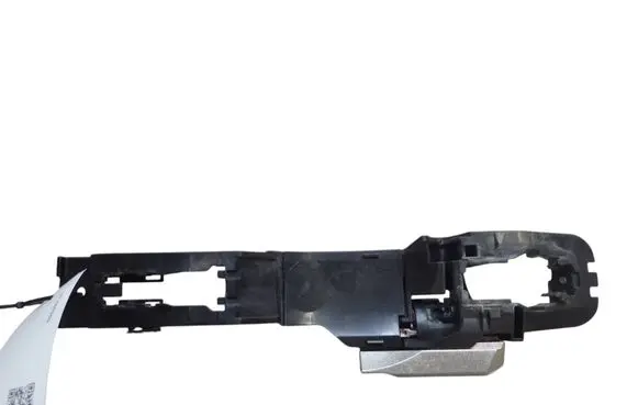 Nissan Leaf I (ZE0) Front door exterior handle/bracket