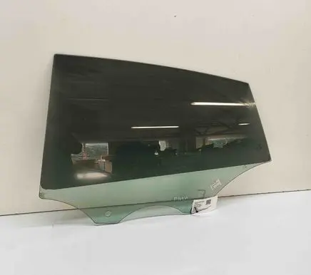 Rear door window glass