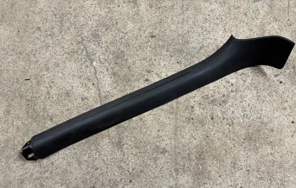 Audi A5 8T 8F Front sill trim cover 8F0853906