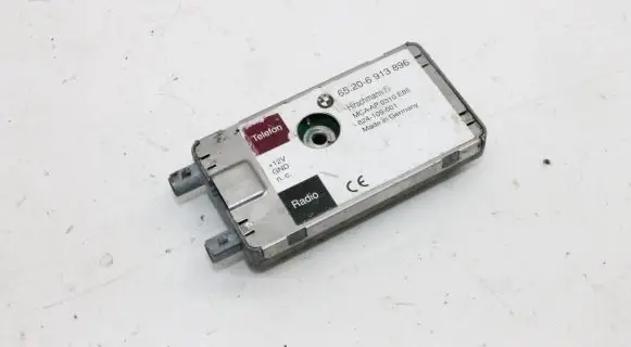 BMW Z4 E85 E86 Aerial antenna amplifier 6913896