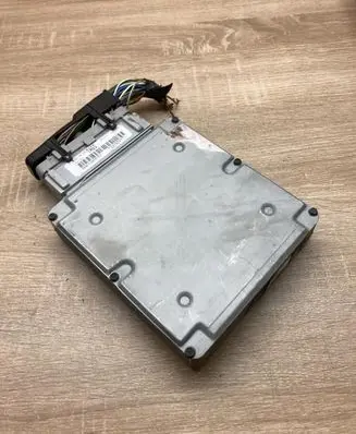 Ford Focus Engine control unit/module ECU 98AB12A650CCG TAGS