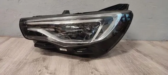 Opel Grandland X Headlight/headlamp YP00016180