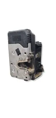 Opel Vivaro Loading door lock 8200282323 93891810