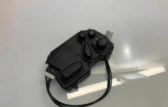 Mercedes-Benz C W203 Seat control switch 2038207210 03464015 A2038207210