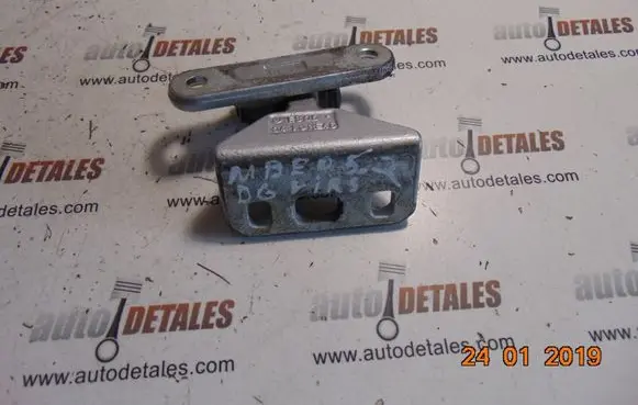 Mercedes-Benz E W211 Rear door upper hinge