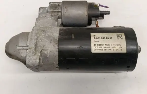 Mercedes-Benz C W205 Starter motor A6519062800