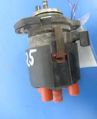 Volkswagen Polo II 86C 2F Spark distributor 