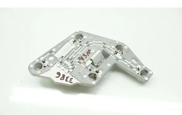 Toyota Avensis T220 Tail light bulb cover holder 034N5P