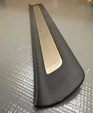 KIA Sportage Front sill trim cover 85874F1500