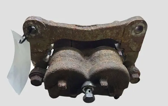 Mitsubishi Grandis Front brake caliper