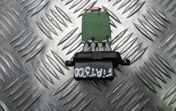 Fiat 500 Heater blower motor/fan resistor 2R2K1R0K X1102
