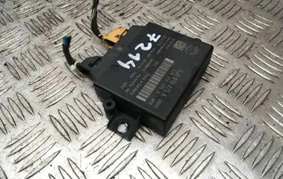 Skoda Superb B6 (3T) Parking PDC control unit/module 5J0919475A 303173