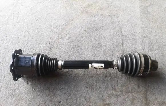 Porsche Macan (95B) Front driveshaft 8K0407285E