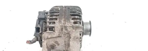 Opel Zafira A Generator/alternator 0124515032