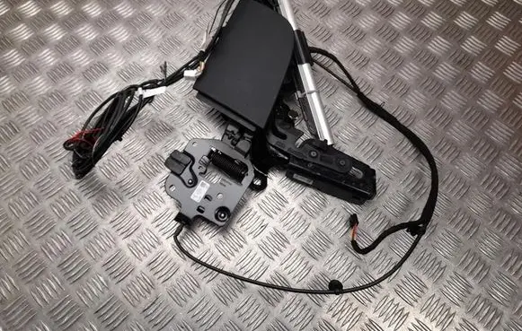 Mercedes-Benz E W238 Sunroof control unit/module A2057500121