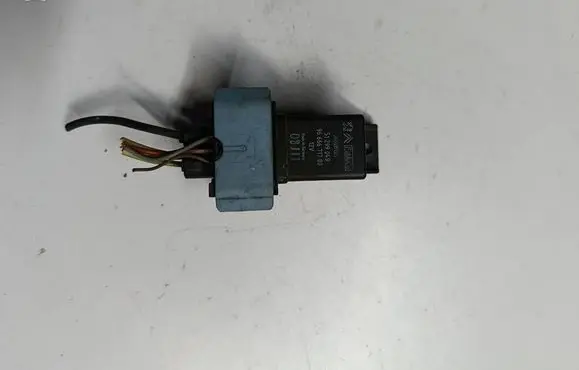 Citroen DS4 Glow plug pre-heat relay 9666671780 51299049