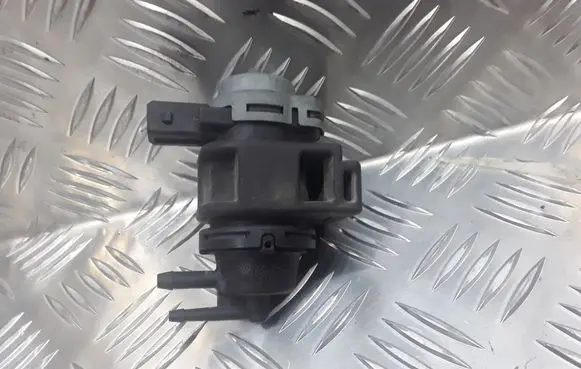 Nissan Note (E11) Valve vacuum 820057540012
