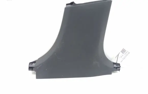(B) pillar trim (bottom)