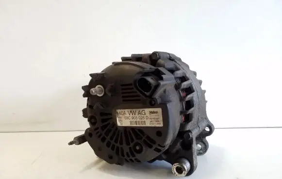 Volkswagen Golf Plus Generator/alternator 03C903025D