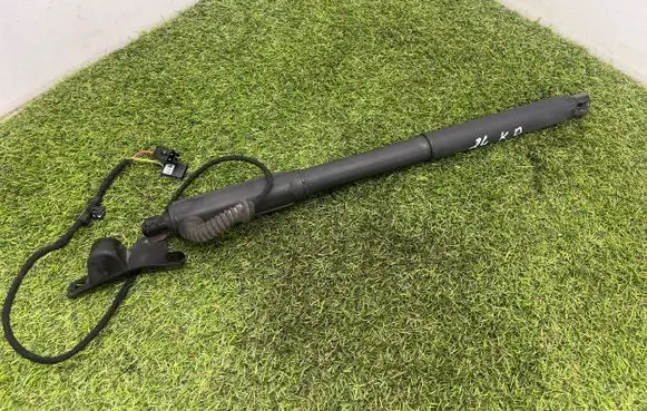 BMW X5 E70 Tailgate strut 7172059 3566850