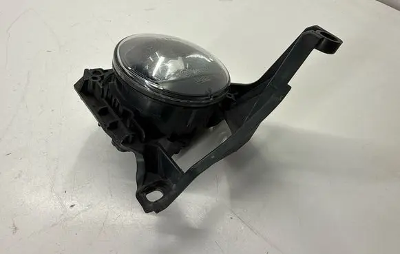 Ford Mustang VI Front fog light FR3B15K201AE FR3B15266AB 90015371