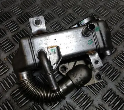 Renault Trafic III (X82) EGR valve cooler 147350678RB