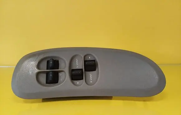 Chrysler Voyager Electric window control switch 04685732AB