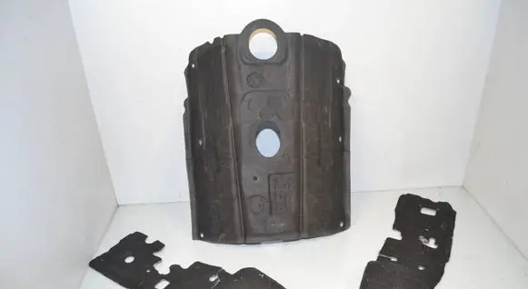 BMW 2 Active Tourer U06 Engine bonnet/hood sound/heat insulation 7952071 7948631 7948632
