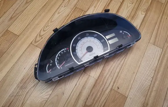 Hyundai Matrix Speedometer (instrument cluster) 200570900