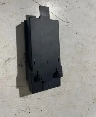 BMW 5 F10 F11 Seat heating relay 9216468 2840078406300
