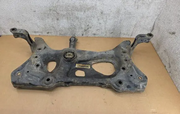 Seat Leon (5F) Front subframe 5Q0199315
