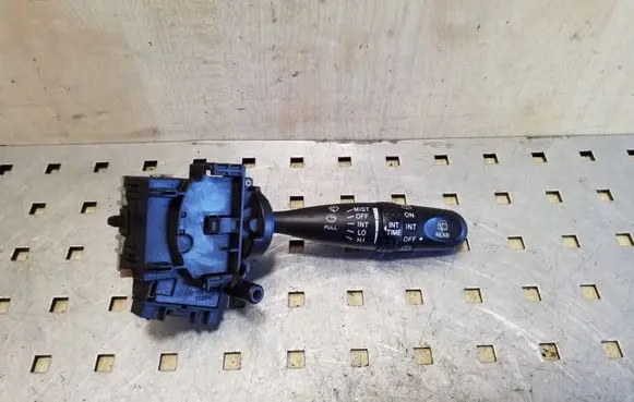 Toyota RAV 4 (XA20) Wiper control stalk 173647