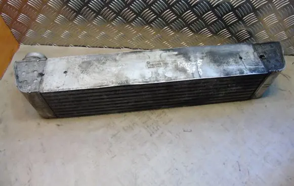 BMW 7 E65 E66 Intercooler radiator 17517790846